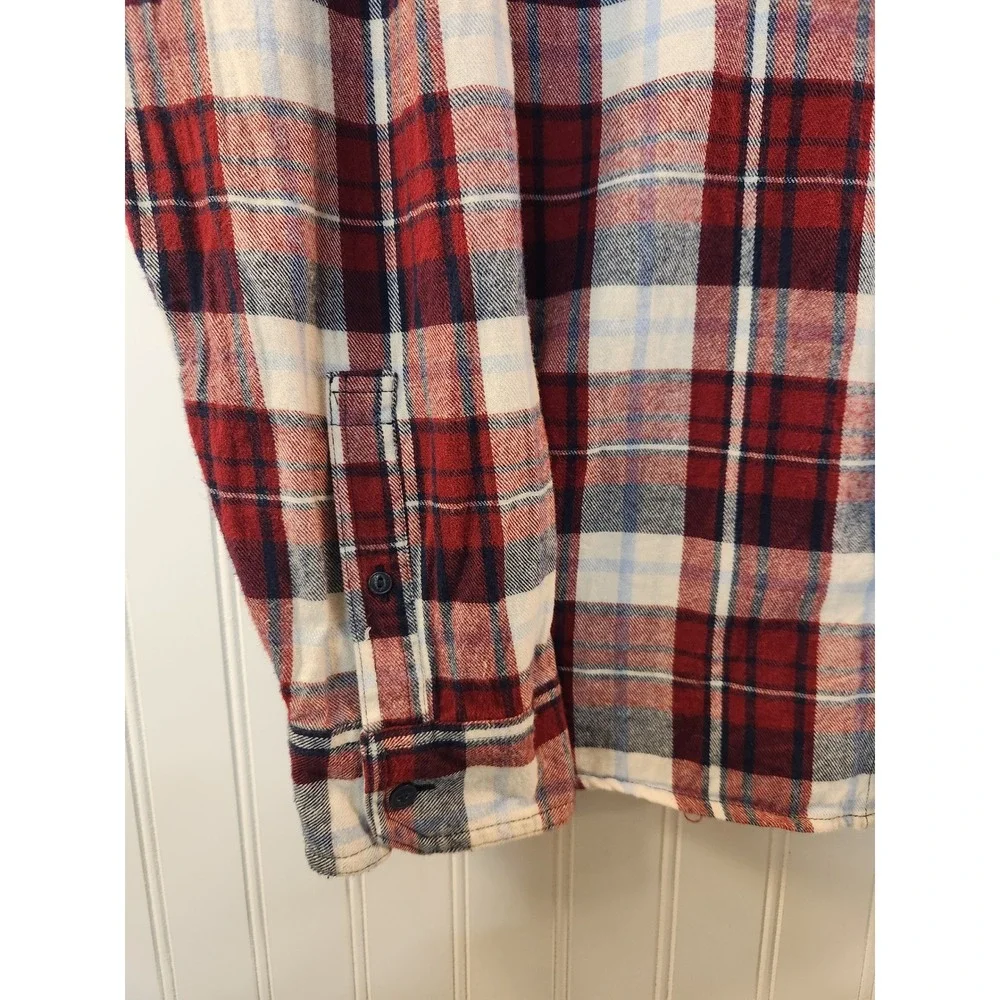 Levis Mens Red‎ White Blue Plaid Flannel Button Down Shirt XL Long Sleeve Casual